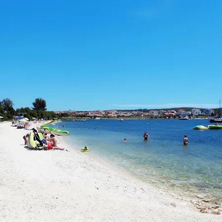 With Parking Space Banjole, - 20675 Apartment