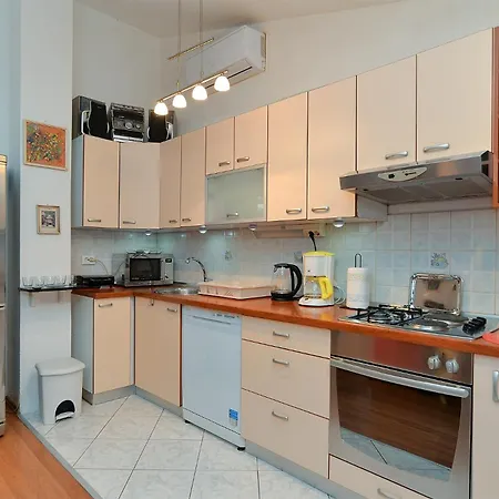 Appartement With Parking Space Banjole, - 20675